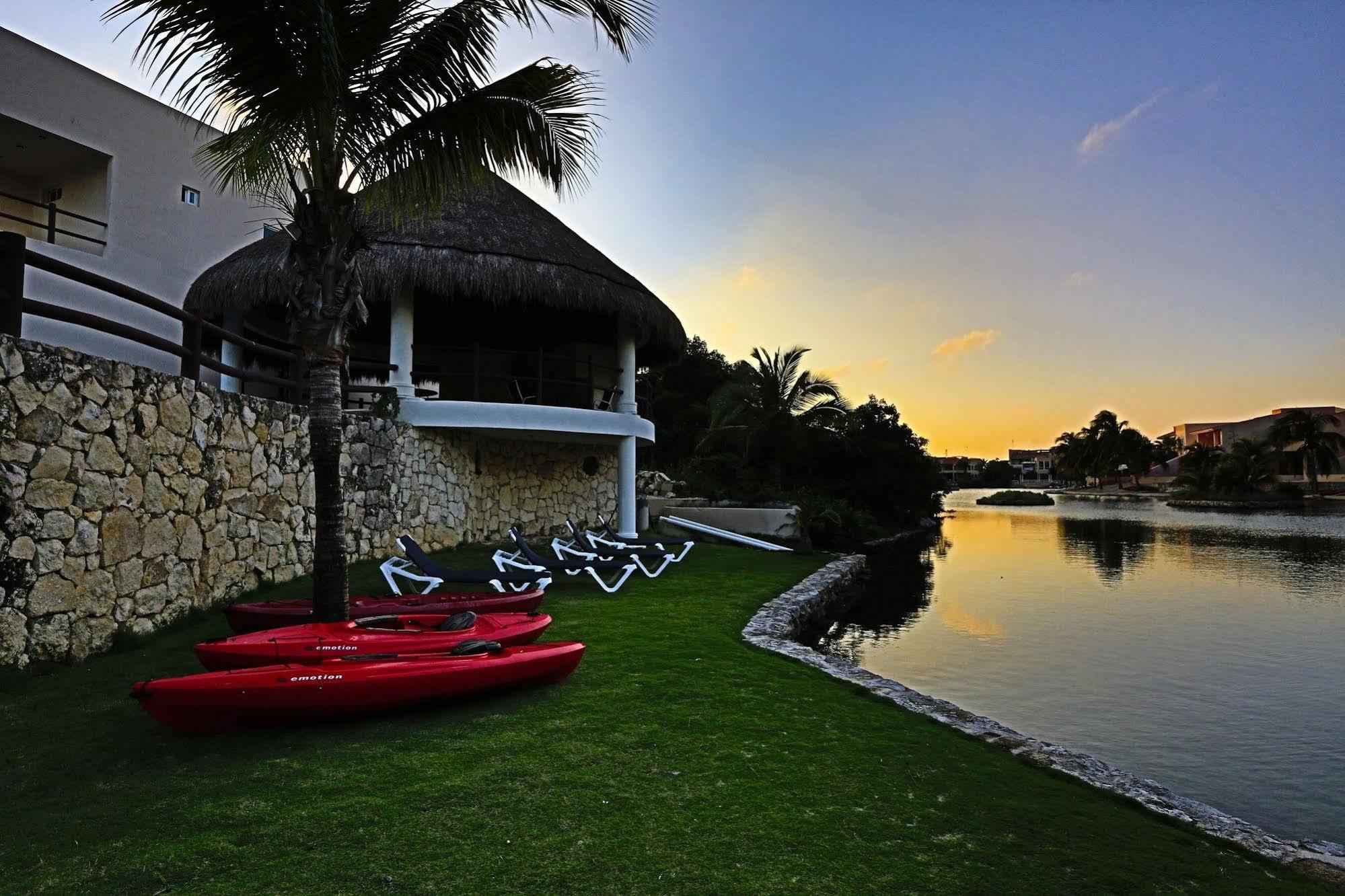 Coral Maya Stay Suites Puerto Aventuras Zewnętrze zdjęcie