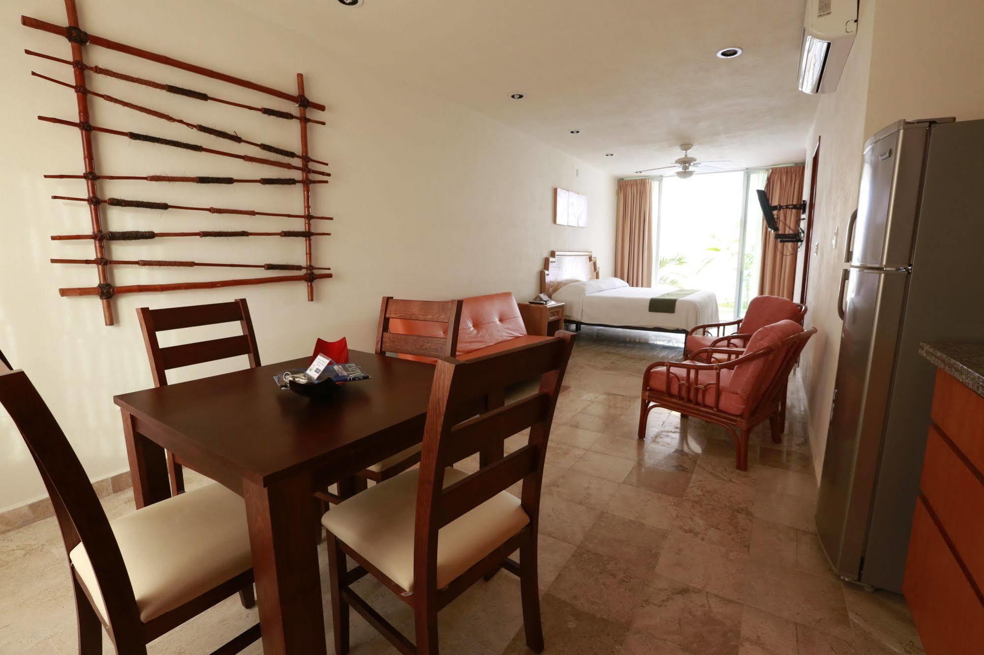 Coral Maya Stay Suites Puerto Aventuras Zewnętrze zdjęcie